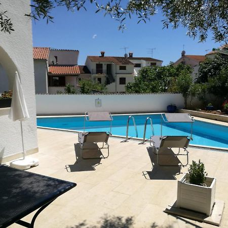 Ferienhaus Bozena Appartment 4 Vrsar Buitenkant foto